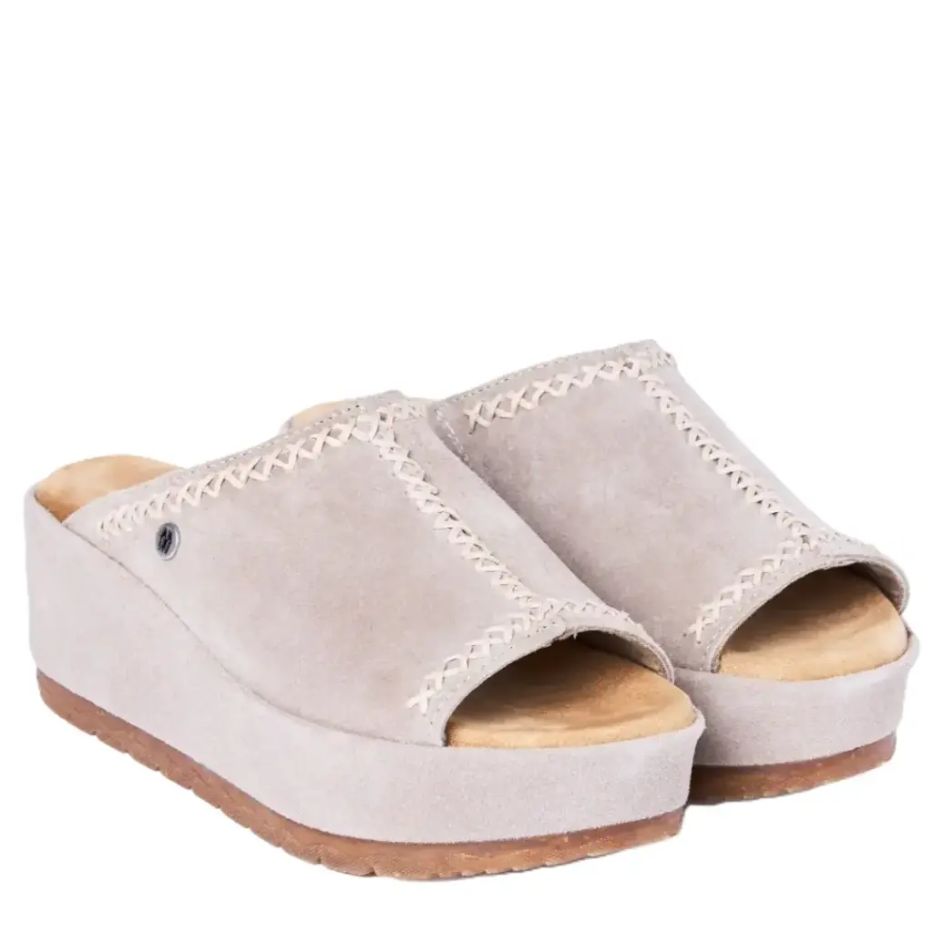 Minnetonka Paislee 565263/Simply Taupe Women's Slide Discontinued