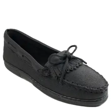 Minnetonka Moosehide Kilty 399/Black Women's Moccasin